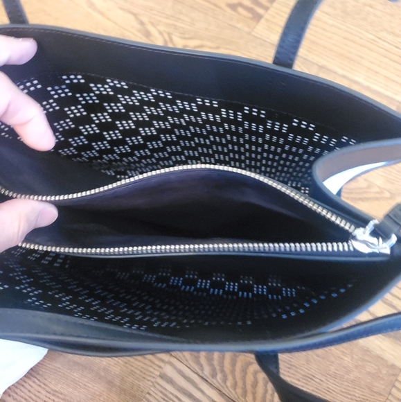 Marc Jacobs Perforated Grind Tote Bag New NWT - Picture 5 of 10